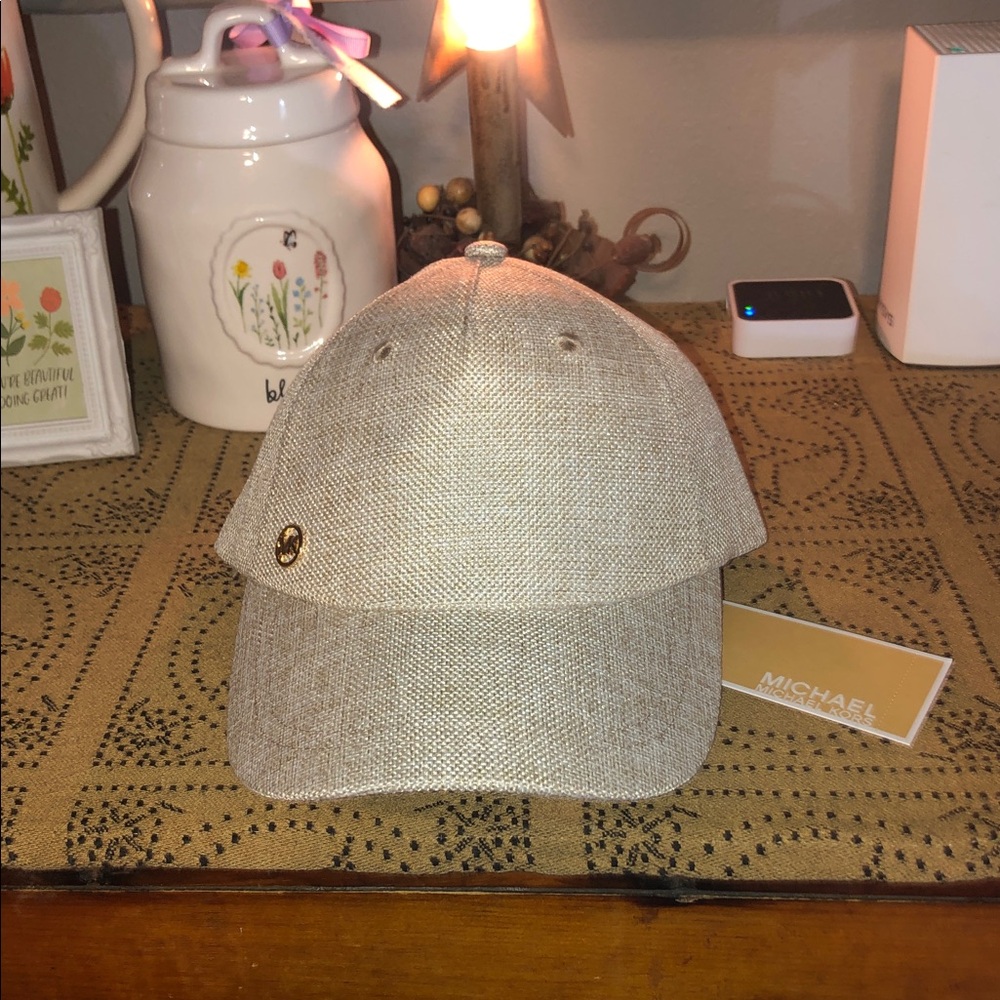 Michael Michael Kors Beige Linen-Texture Baseball Cap